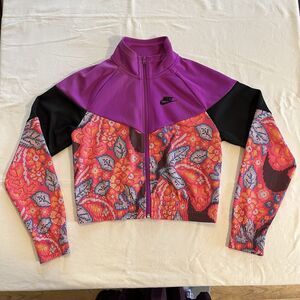 Nike Women's Future Femme Poly Knit Fuchsia AOP Crop Jacket Small 847469-010